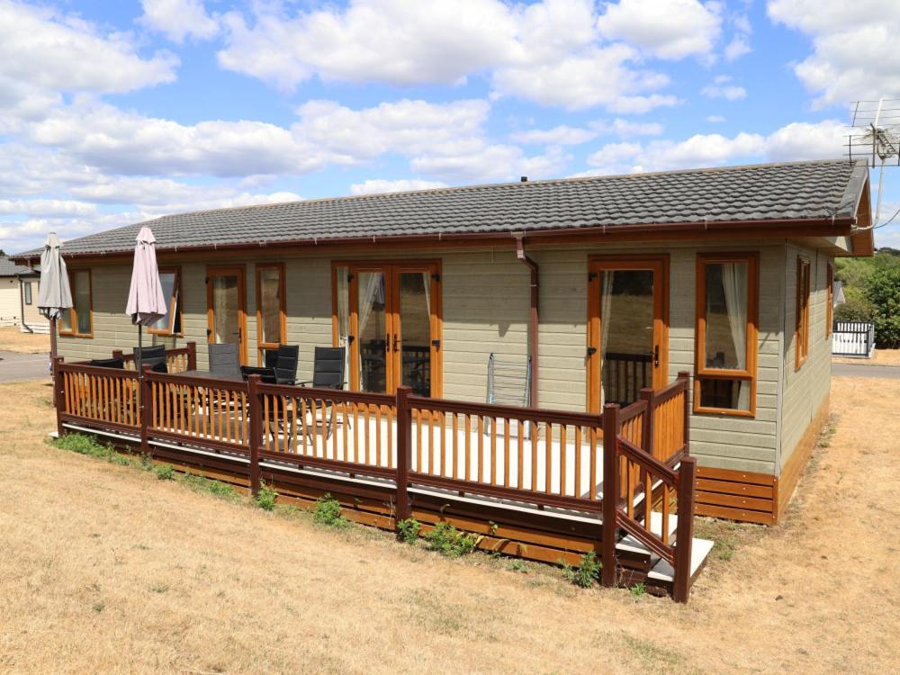 Milford On Sea - 4 Bedroom Lodge In Shorefield Country Park Eksteriør bilde